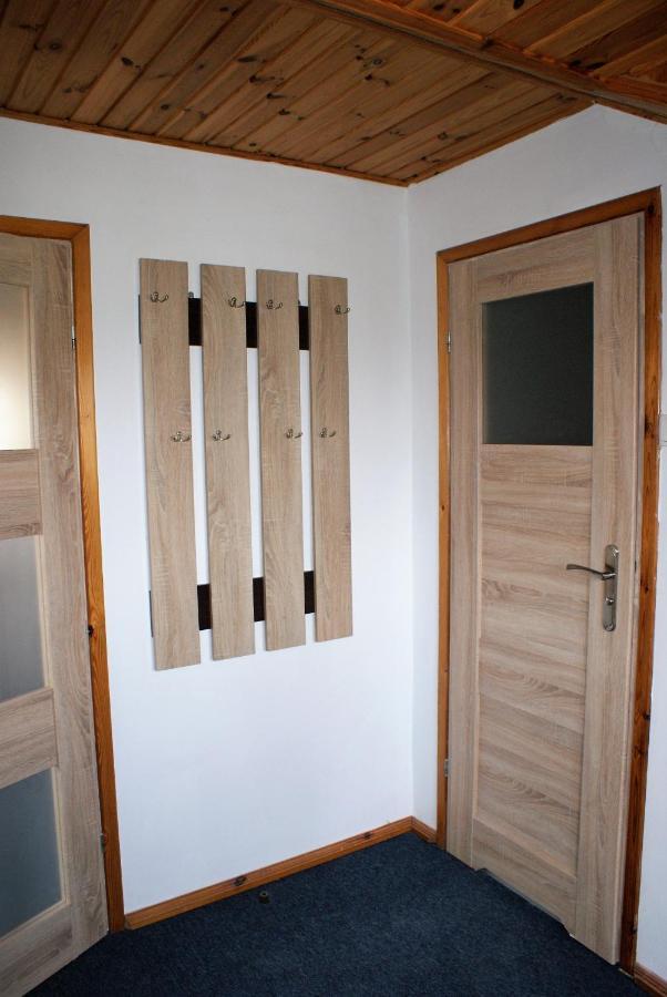 Pensjonat Pod Lwem Niechorze Exterior photo
